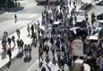 Amministrative, Ancona: corteo con bandiere accompagna Silvetti in Comune (ANSA)