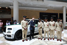 Si allarga la flotta superlusso della polizia di Dubai