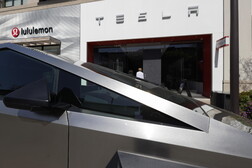 L'Ue ha sovvenzionato Tesla con 150 milioni dai fondi per le infrastrutture