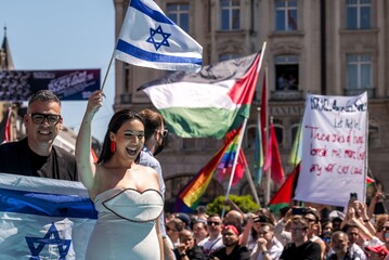 Eurovision al via a Basilea, tra parata e proteste anti-Israele