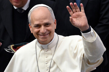 Il Papa, disarmiamo le parole e disarmeremo la Terra
