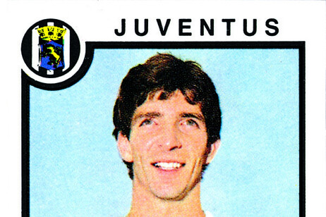 Paolo Rossi: Panini, le 15 figurine dedicate a Pablito