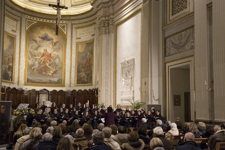Una chiesa ad Albano Laziale. Immagine d'archivio