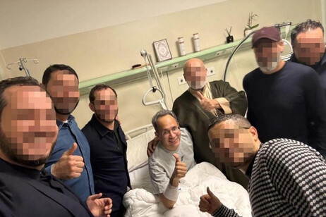La foto delle polemiche a Roma