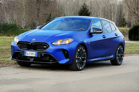 Bmw M135i xDrive, garanzia di un gusto forte della guida
