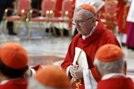 Papabili: Pietro Parolin, the 'diplomat cardinal'