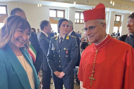 Donatella Tesei e l'attuale Papa in una foto dal profilo Facebbok della ex presidente