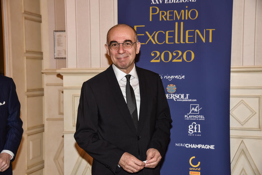 Consegna premio Excellent - RIPRODUZIONE RISERVATA