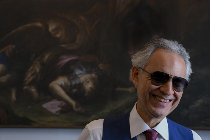 Laurea honoris causa a Bocelli, un attestato di stima