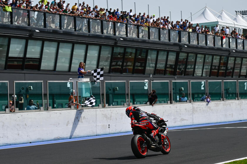 Aprilia All Stars 2024, festa da record a Misano