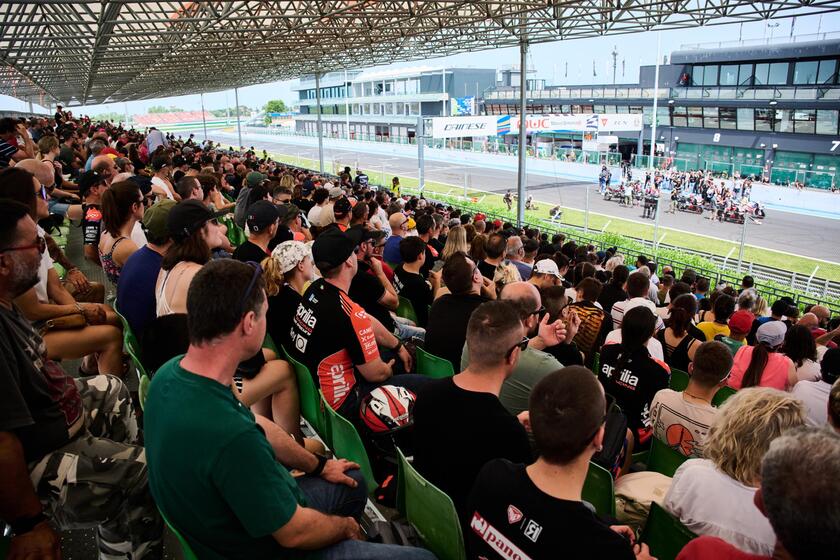 Aprilia All Stars 2024, festa da record a Misano