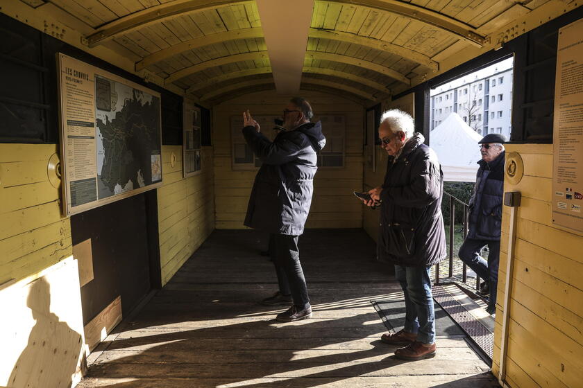 International Holocaust Remembrance Day in Paris