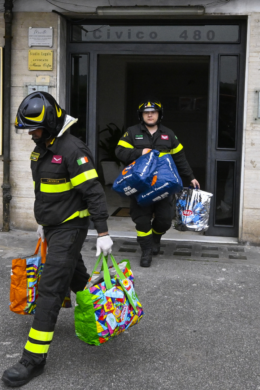 Sgomberato palazzo nella zona dei Campi Flegrei