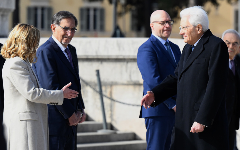 Giornata dell'unita' nazionale, Mattarella all'Altare della Patria