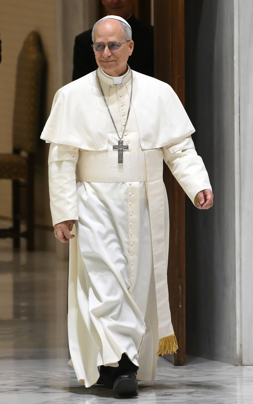 Il Papa ai giornalisti, siate operatori di pace
