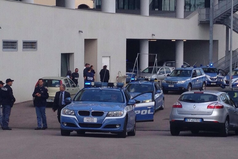 Polizia Olbia - RIPRODUZIONE RISERVATA