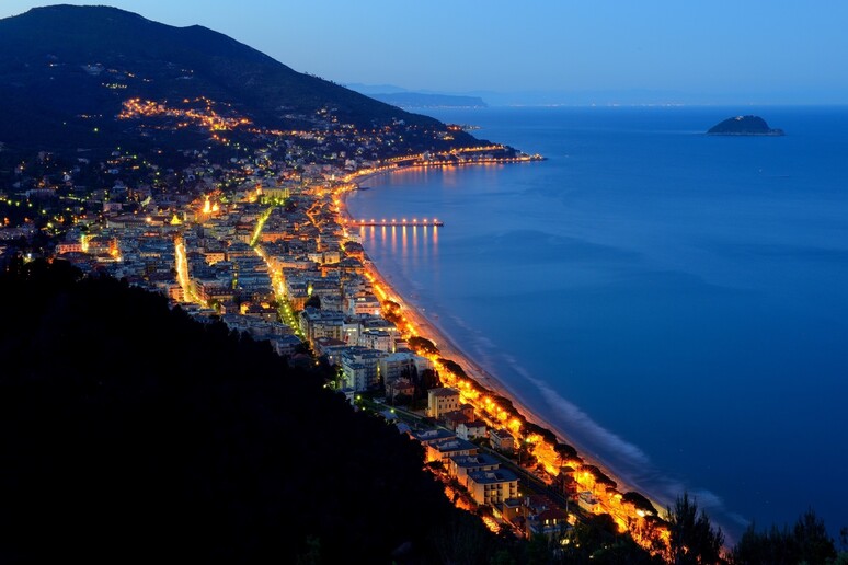 Il golfo di Alassio - RIPRODUZIONE RISERVATA