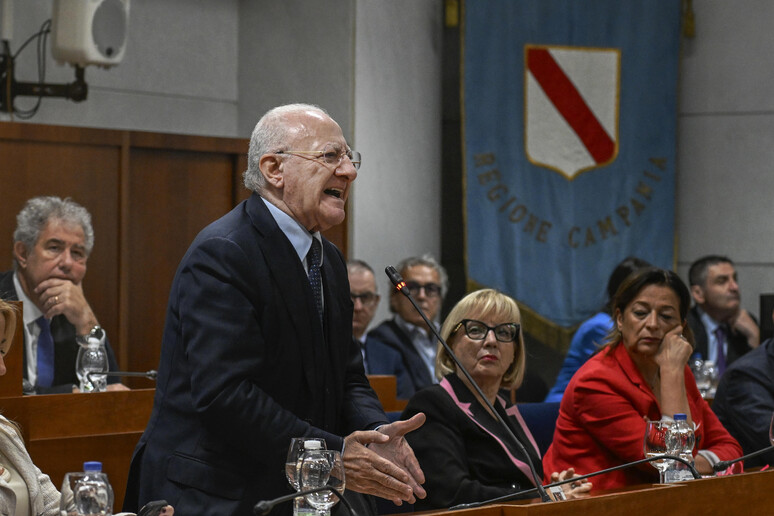 - RIPRODUZIONE RISERVATA