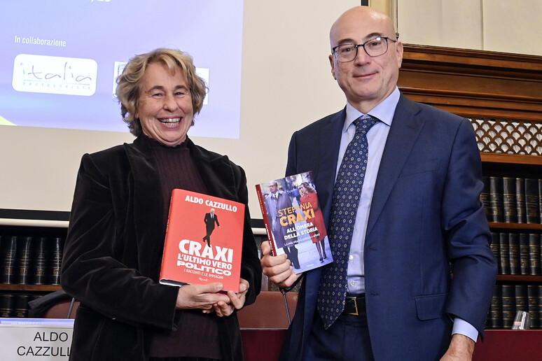 Stefania Craxi e Aldo Cazzullo - RIPRODUZIONE RISERVATA