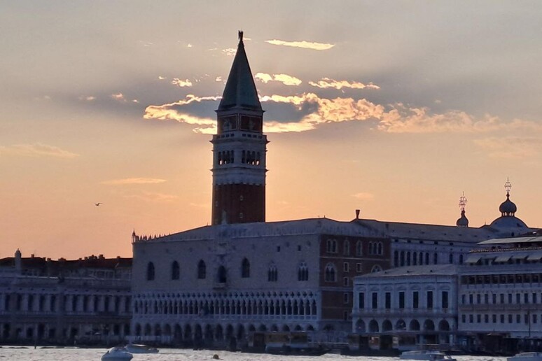 Riaperto al pubblico il Campanile di San Marco a Venezia - RIPRODUZIONE RISERVATA