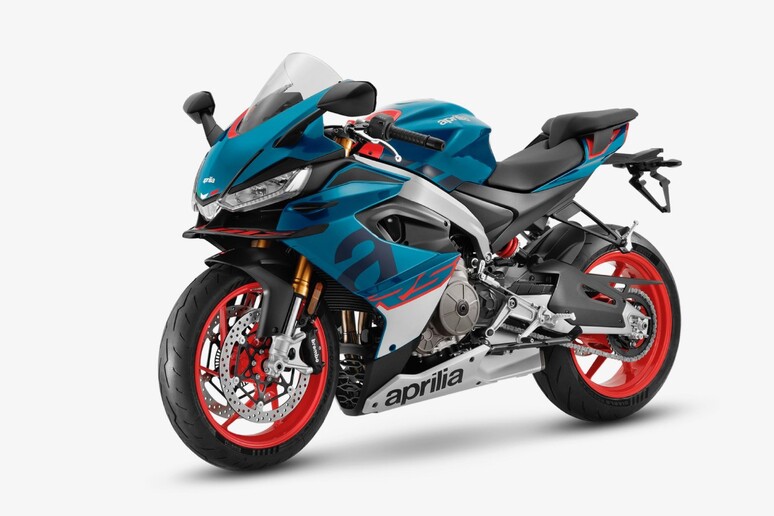 Aprilia RS 660 arriva nei concessionari ed è anche Factory - RIPRODUZIONE RISERVATA