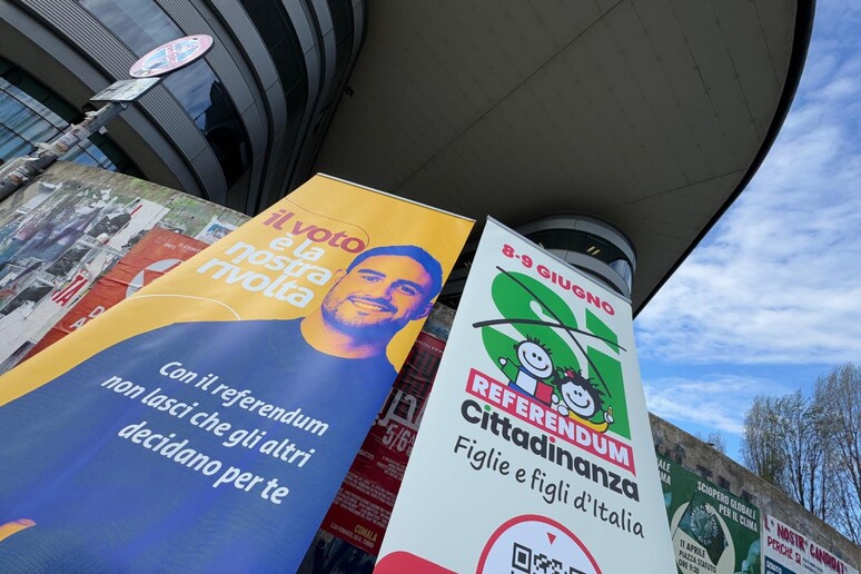 - RIPRODUZIONE RISERVATA
