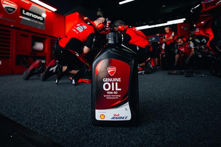 Ducati e Shell Advance per i motori di Borgo Panigale © ANSA/Web