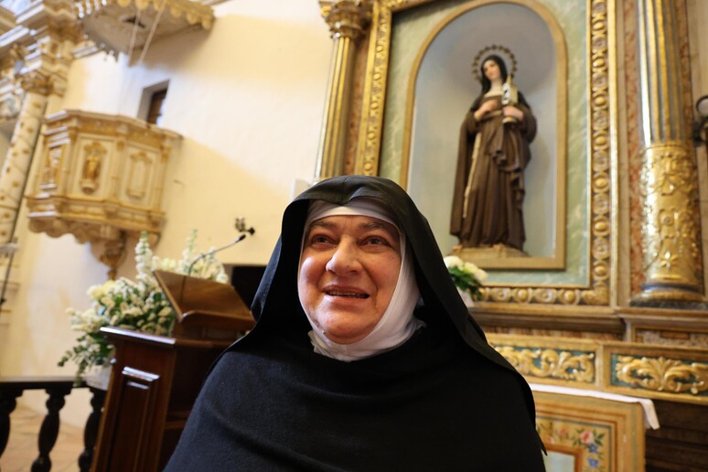 - RIPRODUZIONE RISERVATA