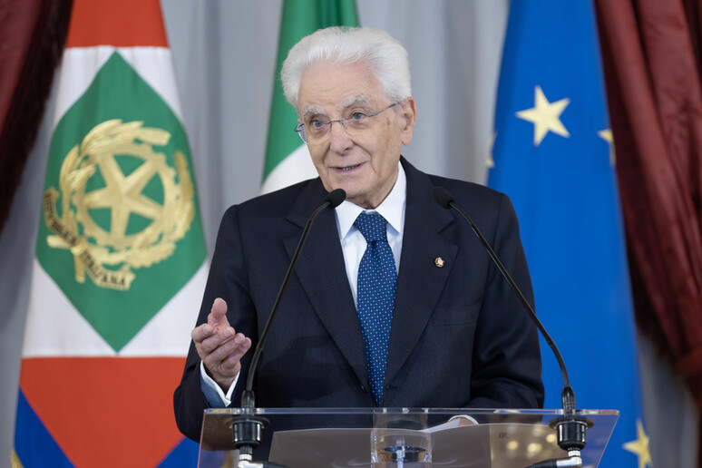 - RIPRODUZIONE RISERVATA