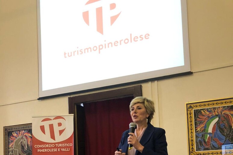- RIPRODUZIONE RISERVATA