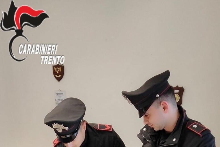 - RIPRODUZIONE RISERVATA