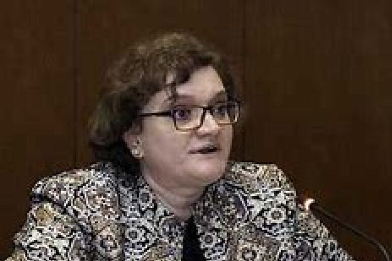 - RIPRODUZIONE RISERVATA
