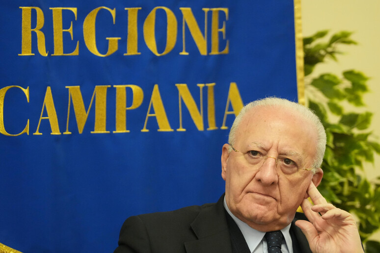 - RIPRODUZIONE RISERVATA