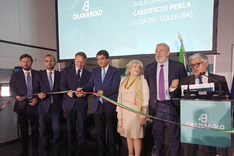 - RIPRODUZIONE RISERVATA