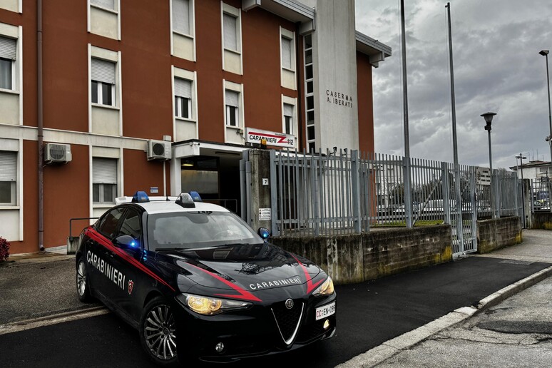 - RIPRODUZIONE RISERVATA