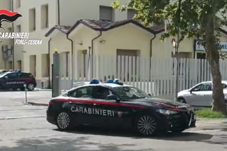 - RIPRODUZIONE RISERVATA
