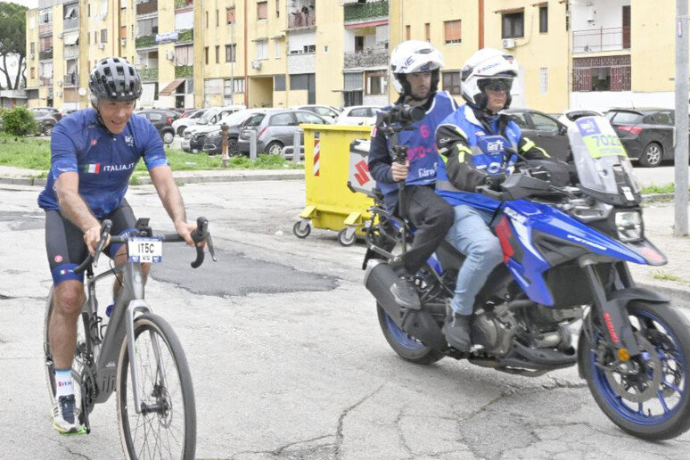 - RIPRODUZIONE RISERVATA