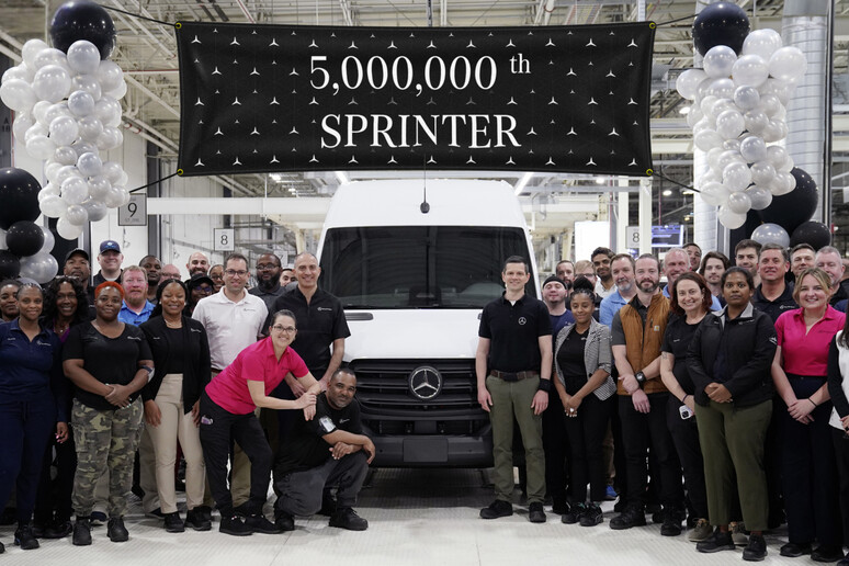 Mercedes-Benz Van, prodotti 5 milioni di Sprinter - RIPRODUZIONE RISERVATA