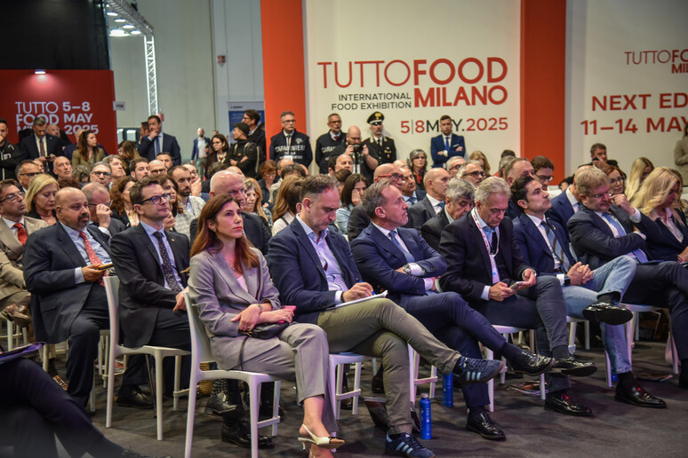 Apre Tuttofood, Italia al centro delle politiche alimentari - RIPRODUZIONE RISERVATA