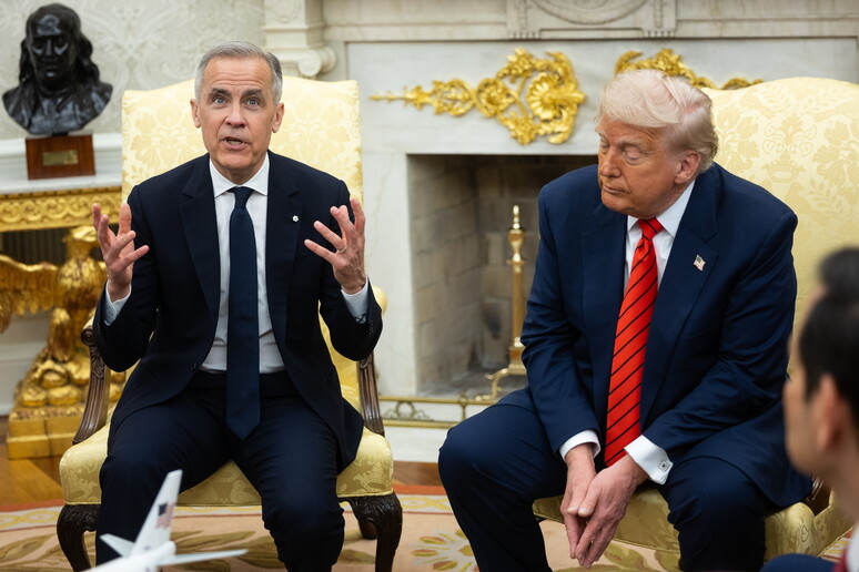 - RIPRODUZIONE RISERVATA