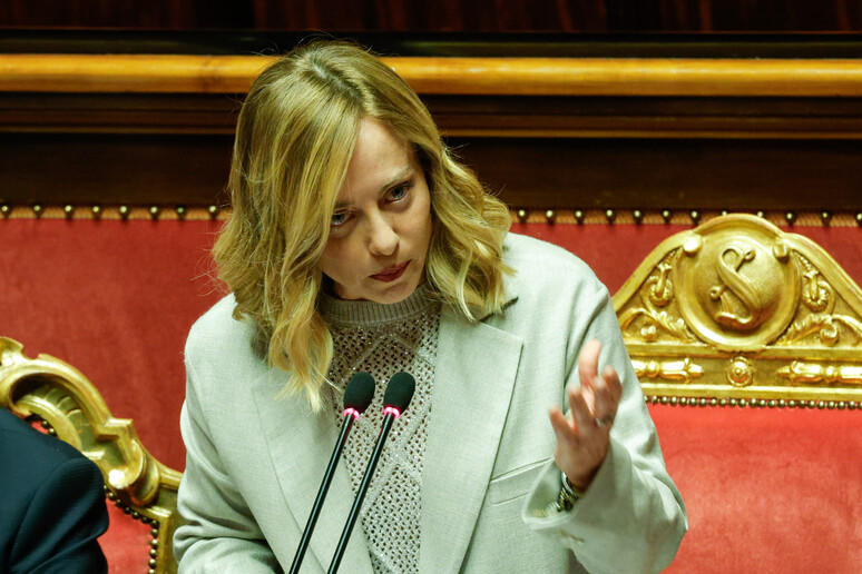 - RIPRODUZIONE RISERVATA