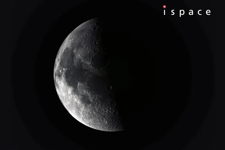 La Luna fotografata da Resilience durante il sorvolo di febbraio 2025 (fonte: ispace) - RIPRODUZIONE RISERVATA