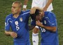 Fabio Quagliarella piange consolato da Fabio Cannavaro. L'Italia e' fuori dai Mondiali