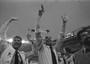 Il Ct della nazionale Enzo Bearzot in trionfo dopo la vittoria della Coppa del Mondo degli azzurri  L'11 luglio 1982