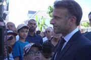 Macron: 'Parteciperemo ai funerali di Papa Francesco'