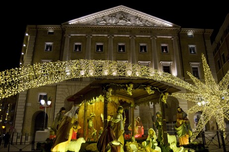 Ancona si illumina per il Natale