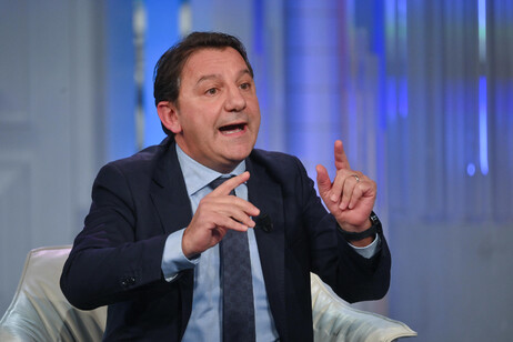 Tridico: "Il 5 aprile M5s in piazza a Roma contro il Rearm Ue"