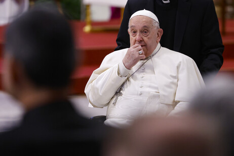 Papa Francesco presiede la messa per i nuovi cardinali