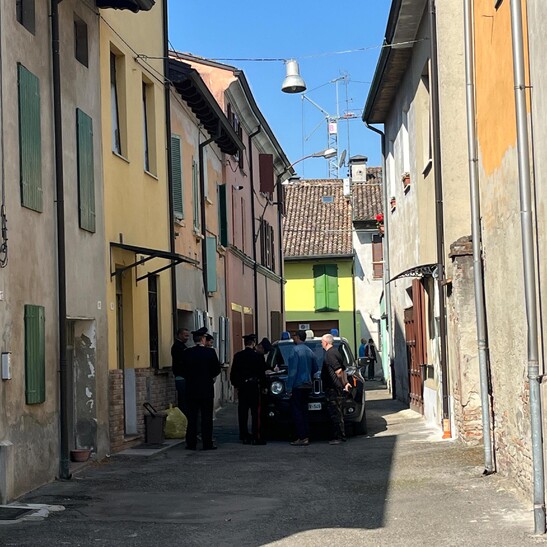 Donna accoltellata a San Secondo Parmense