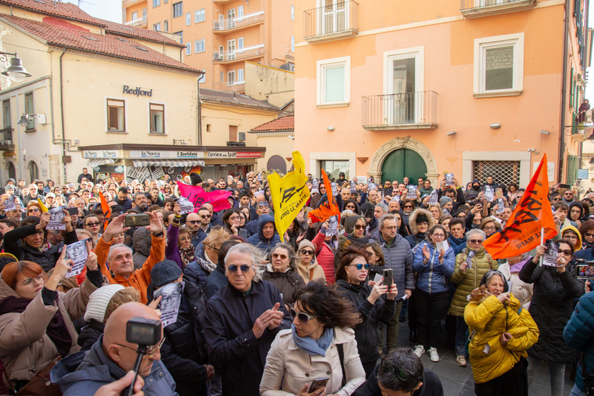 Claps, centinaia contro il vescovo che celebra nella Trinità - RIPRODUZIONE RISERVATA